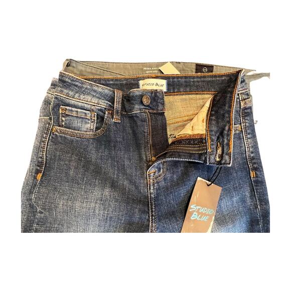 NWT Women's Studio Blue Jeans - Picture 9 of 12